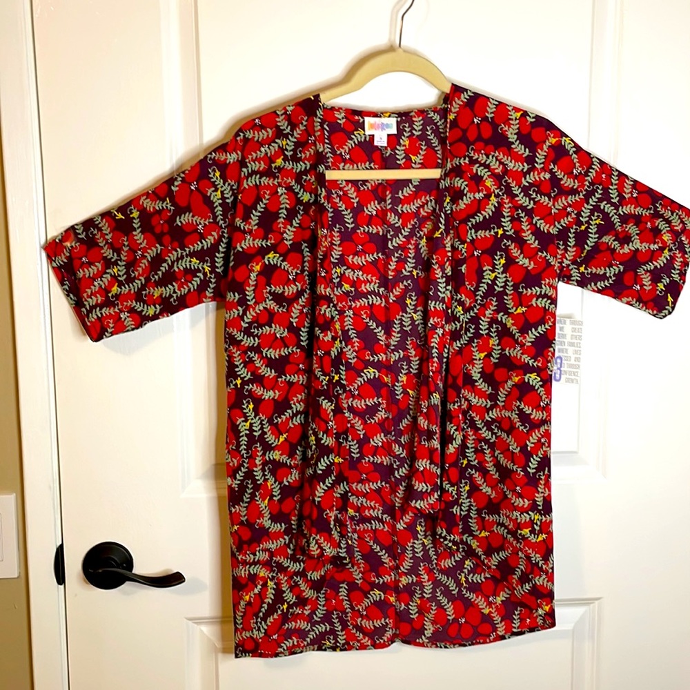 LuLaRoe girls kimono, Bianka NWT. Size 3=girls size 10-12. Cute coverup